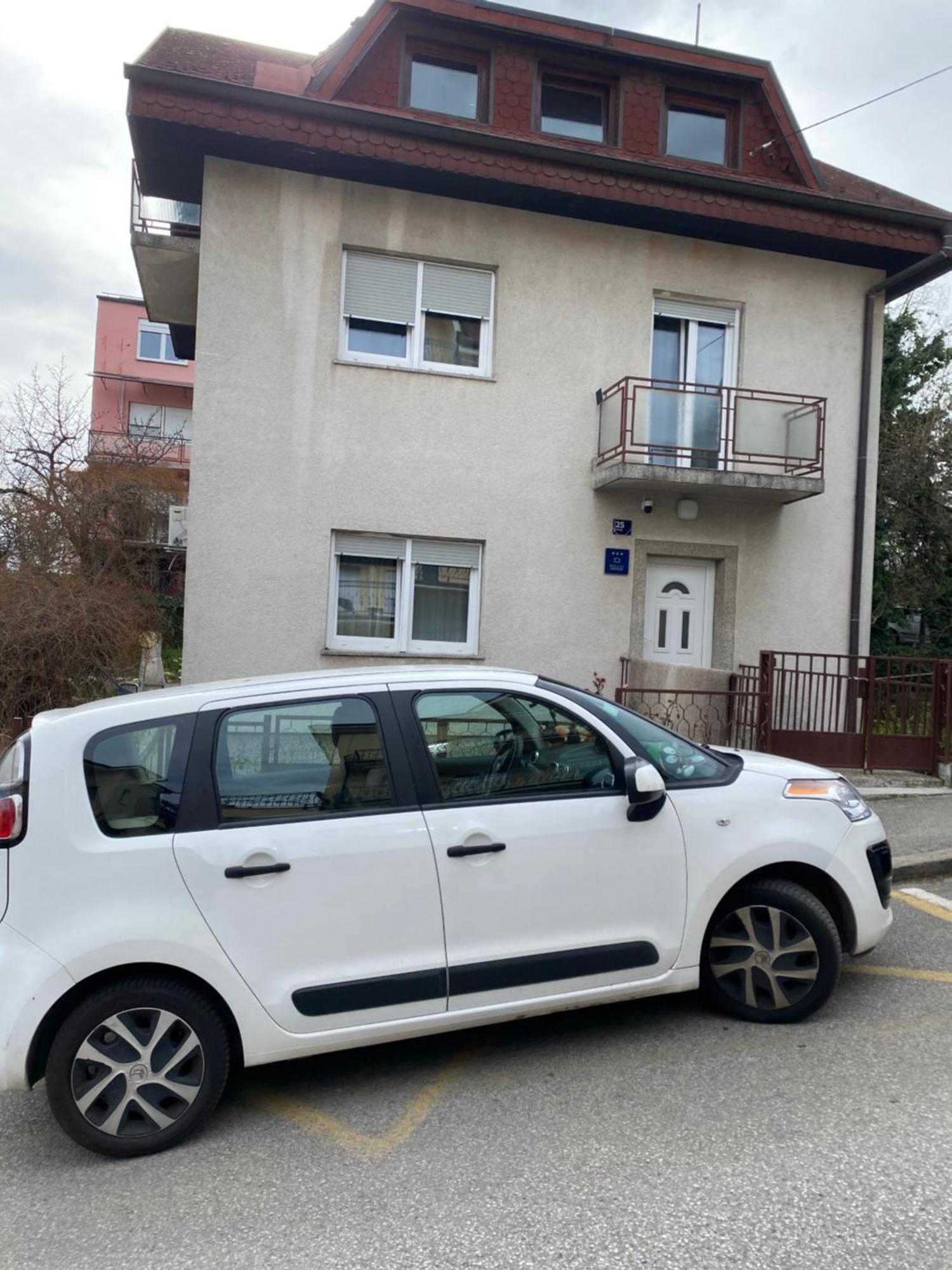 Apartman Zagreb,Rebro,Maksimir,Centar Marko エクステリア 写真